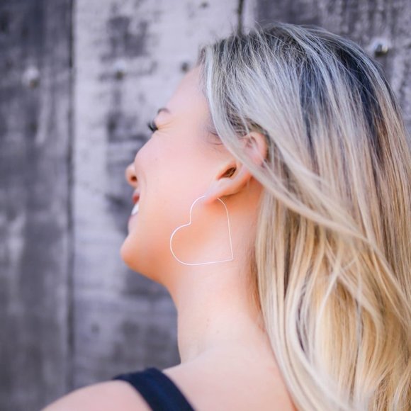 “Party Hearty” Simple Large Hoop Geometric Earring - Picture 6 of 6